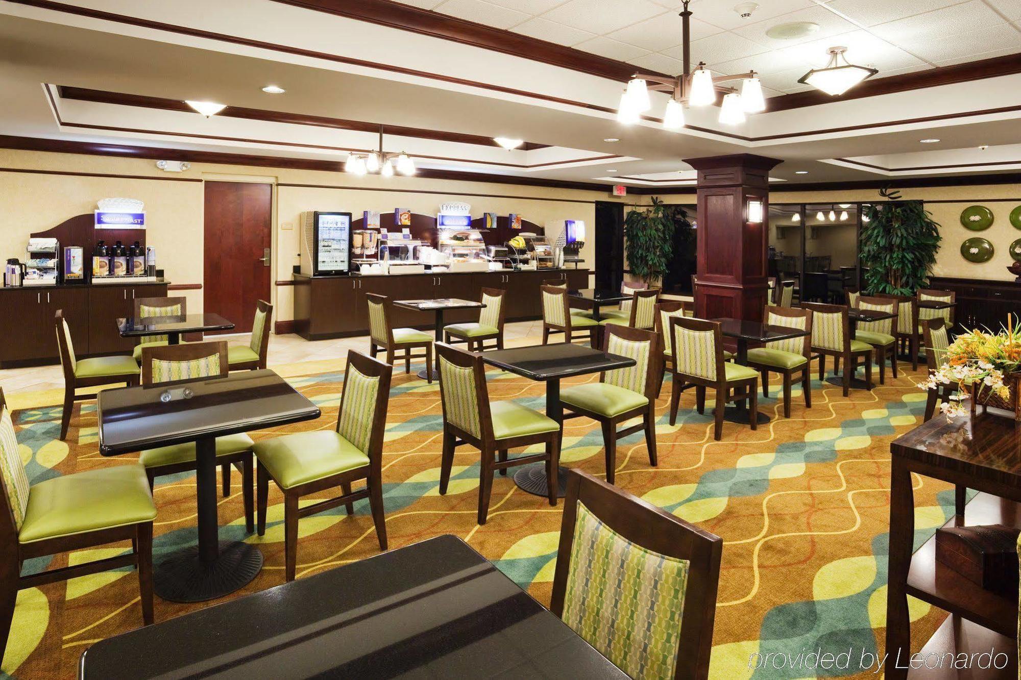 Holiday Inn Express & Suites Lebanon-Nashville Area By Ihg Restaurace fotografie